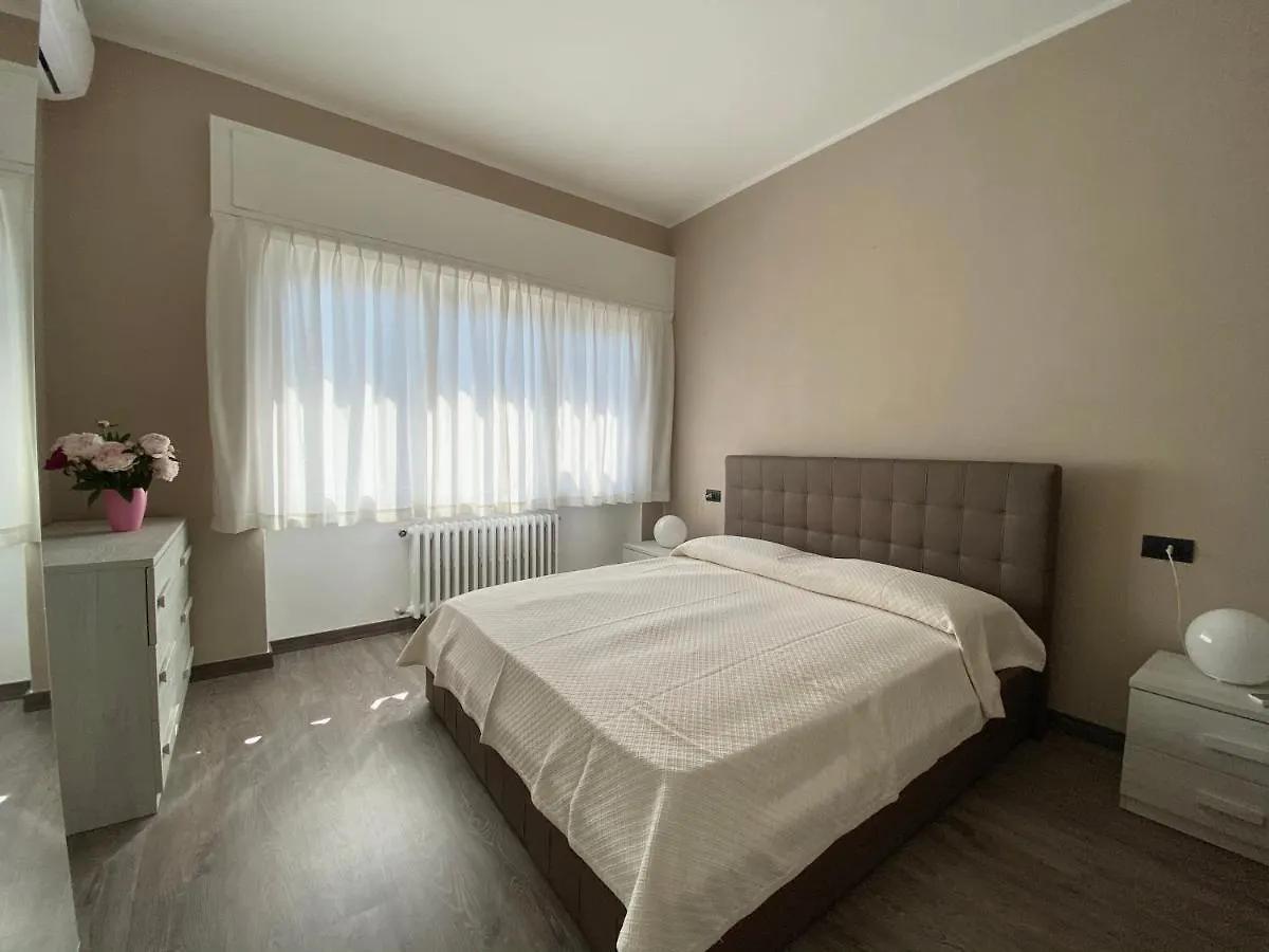 Апартаменты Appartamento Renzo, Dongo, Lago Di Como