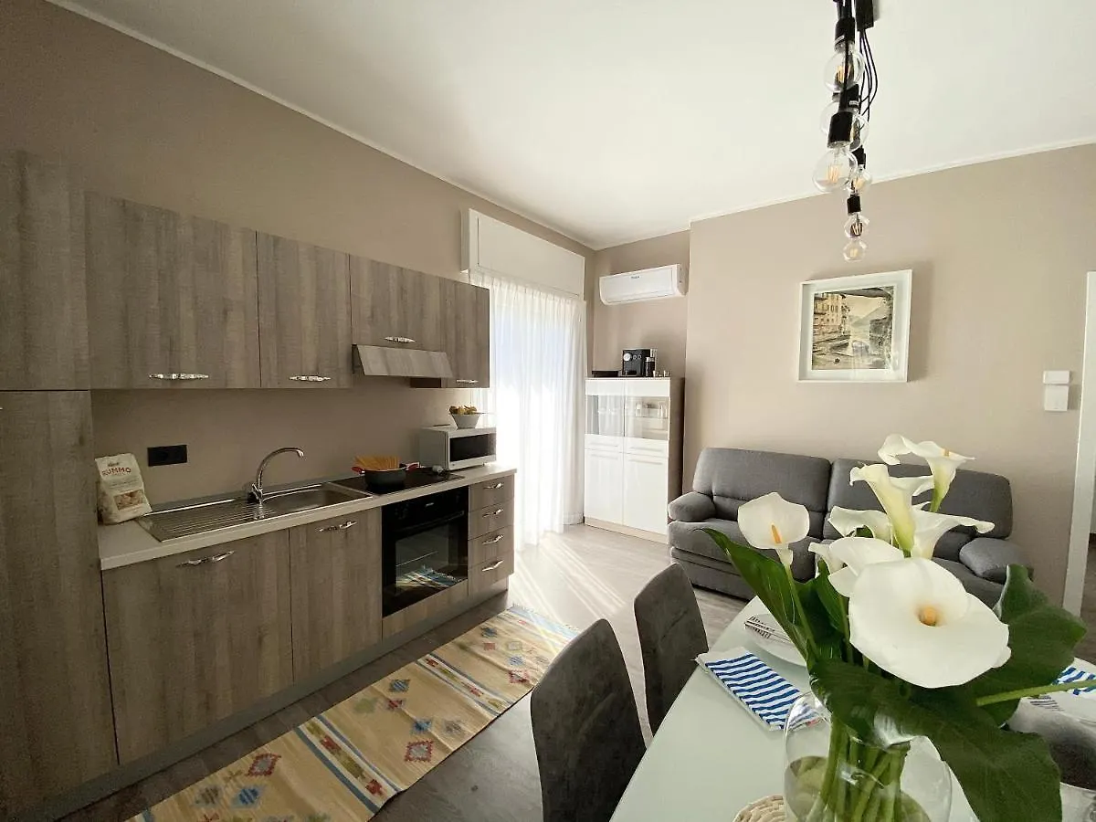 Appartamento Renzo, Dongo, Lago Di Como